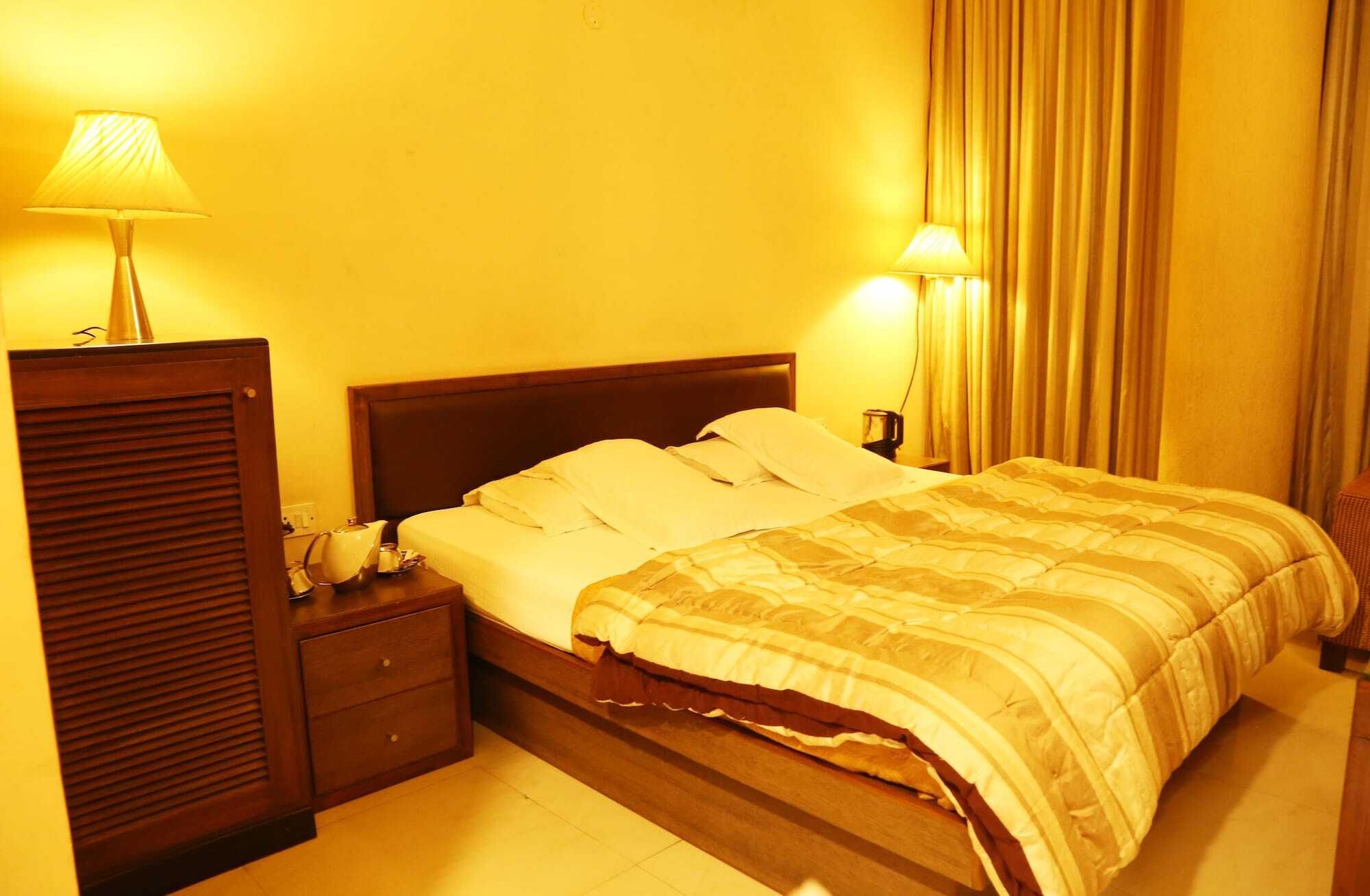 Hotel H26 Chandīgarh Exterior foto